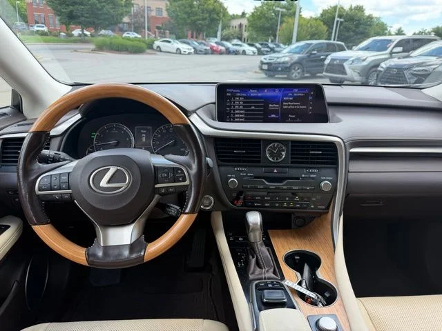 Used 2018 Beige Lexus 350L image 8