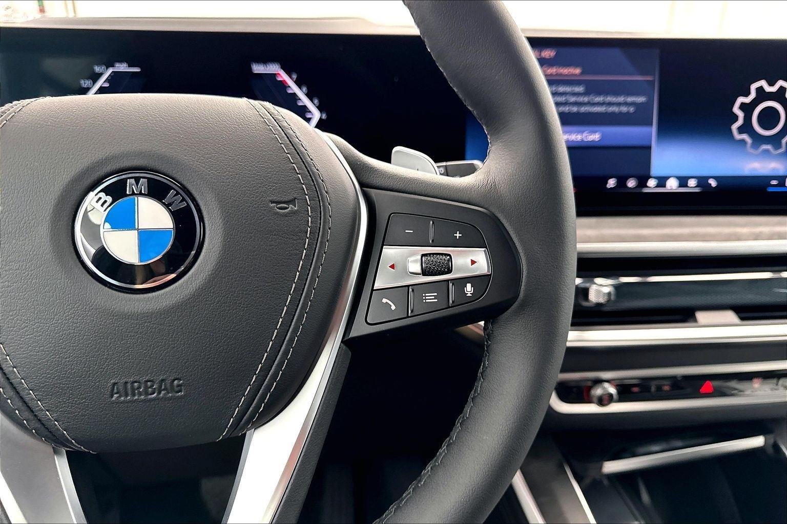 New 2026 Skyscraper Grey Metallic BMW xDrive40i image 17