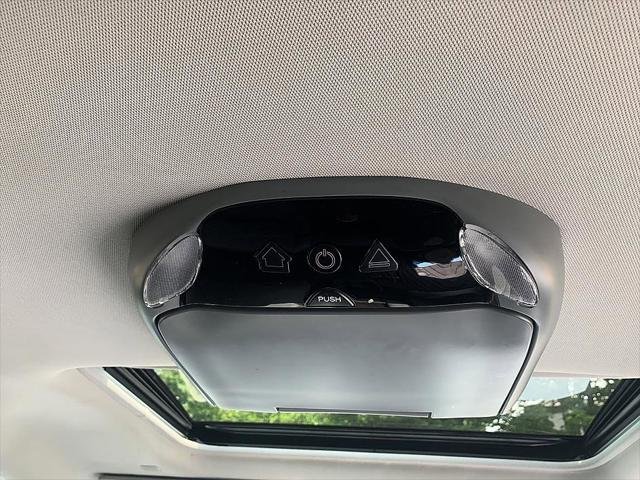 Certified Used 2023 WIND CHILL PEARL* Toyota  image 24