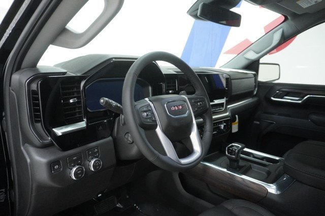 2026 GMC Sierra 1500 SLT - Photo 22