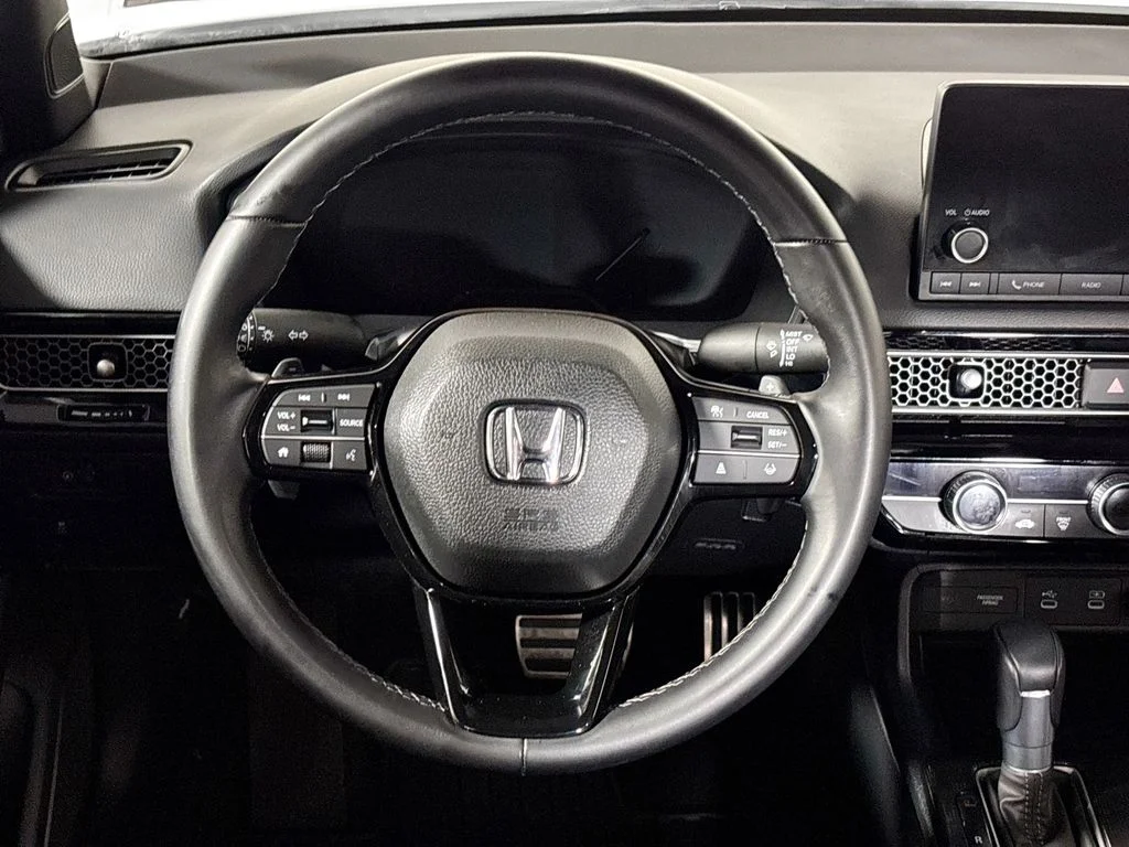 Used 2025 White Honda Sport image 13