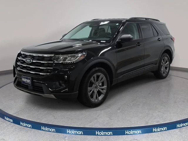 2026 Ford Explorer Active 4WD's photo