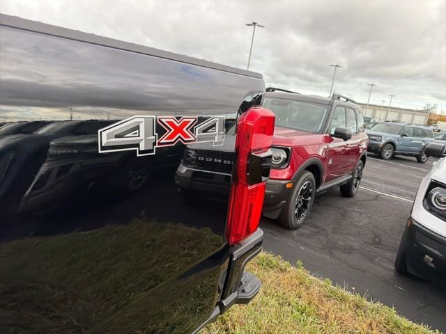 New 2026 Agate Black Metallic Ford F-350® Platinum® image 17