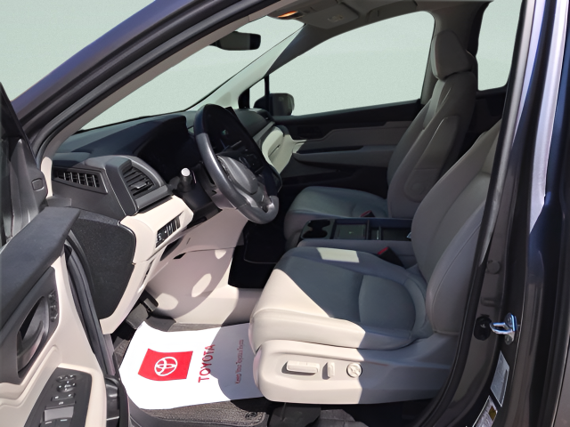 Used 2025  Honda EX-L image 18