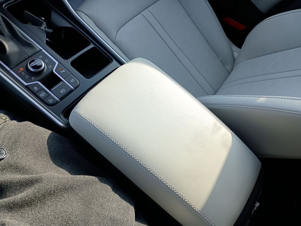 New 2026 Glacial White Pearl Kia X-Line EX AWD image 27