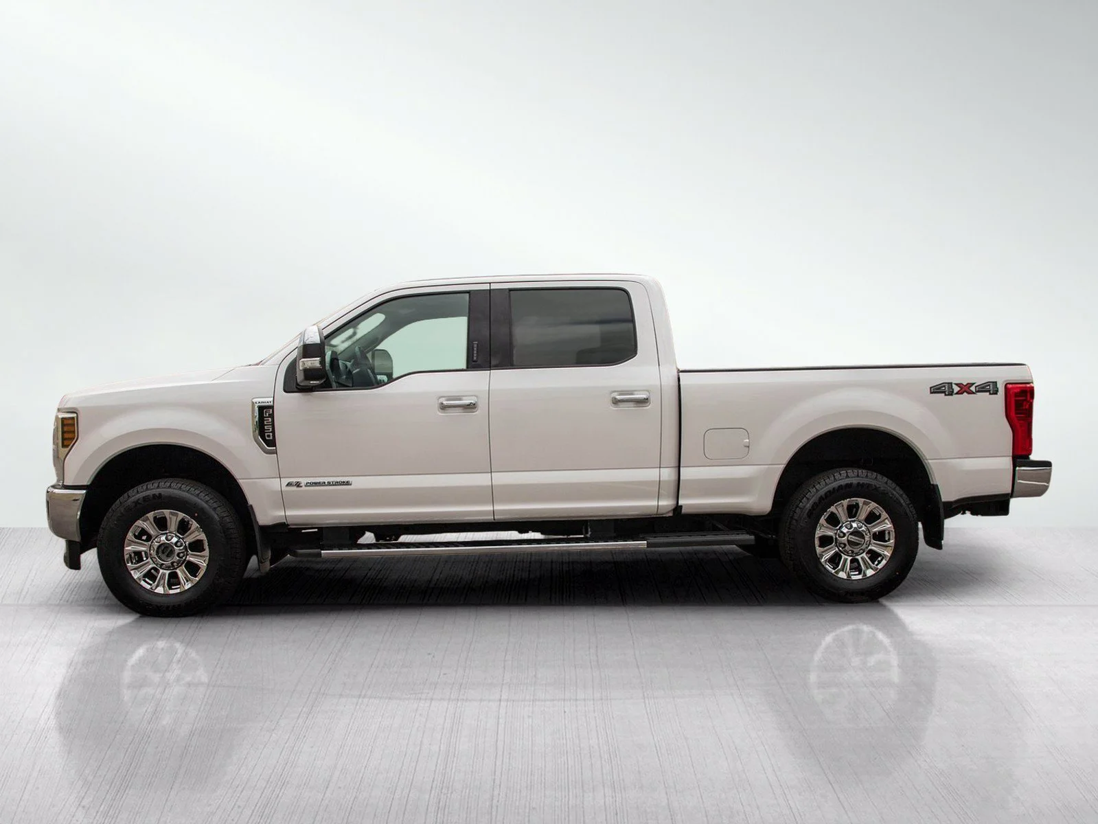 Used 2019 Ford F-250 Super Duty Lariat with VIN 1FT7W2BT4KED57848 for sale in Wayzata, Minnesota