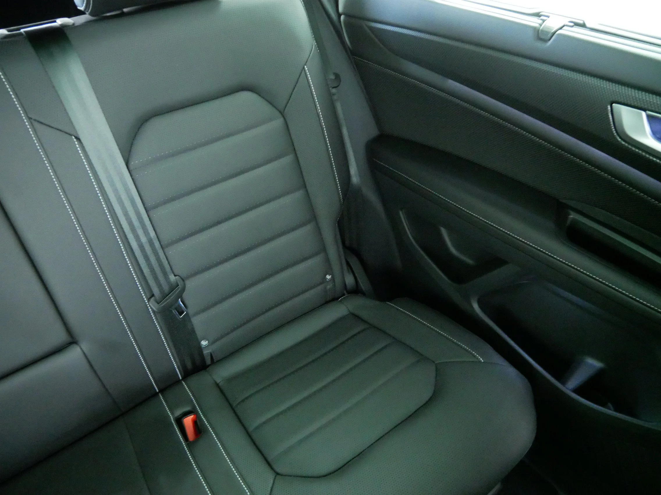 New 2026 Avocado Green Pearl Volkswagen 2.0T SEL R-Line Black image 14