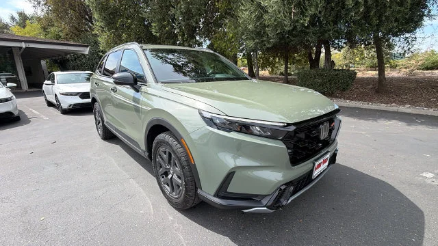 New 2027 Ash Green Metallic Honda TrailSport Hybrid AWD image 2