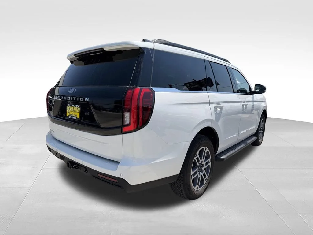 Used 2026 White Ford Active image 4