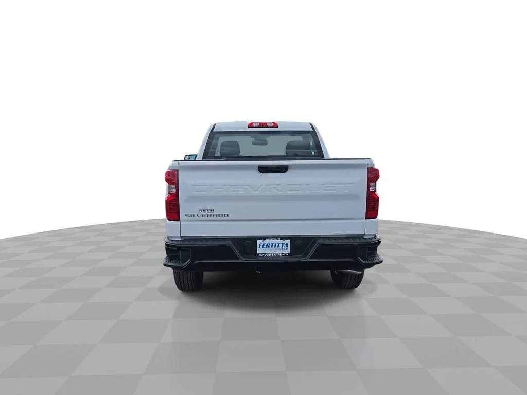 New 2026 Summit White Chevrolet WT image 7