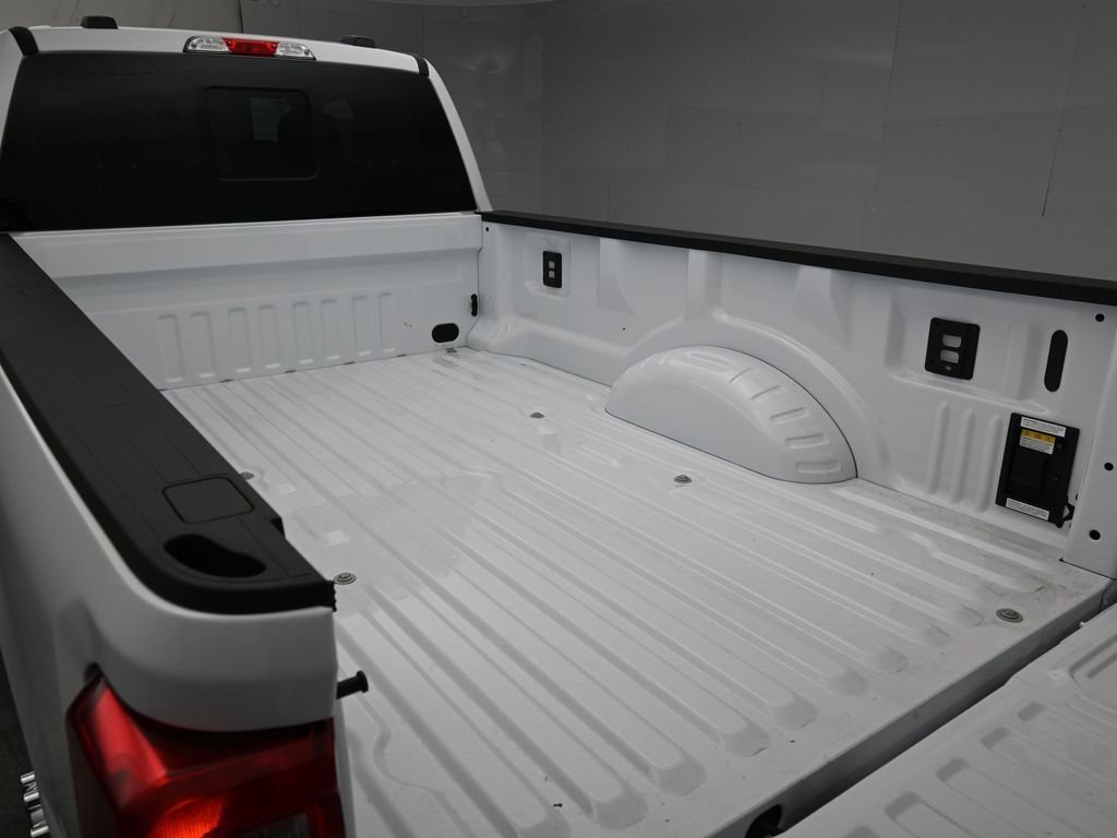 2026 Ford F-350 Super Duty XLT - Photo 25