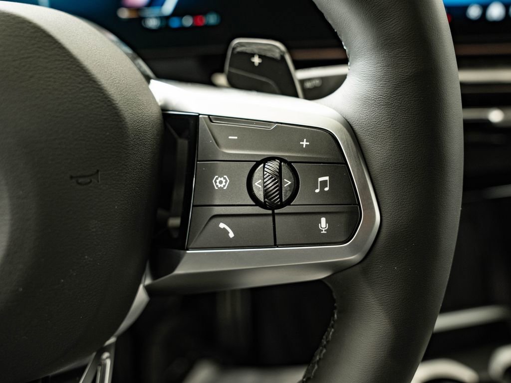 New 2026 Alpine White BMW xDrive28i image 29