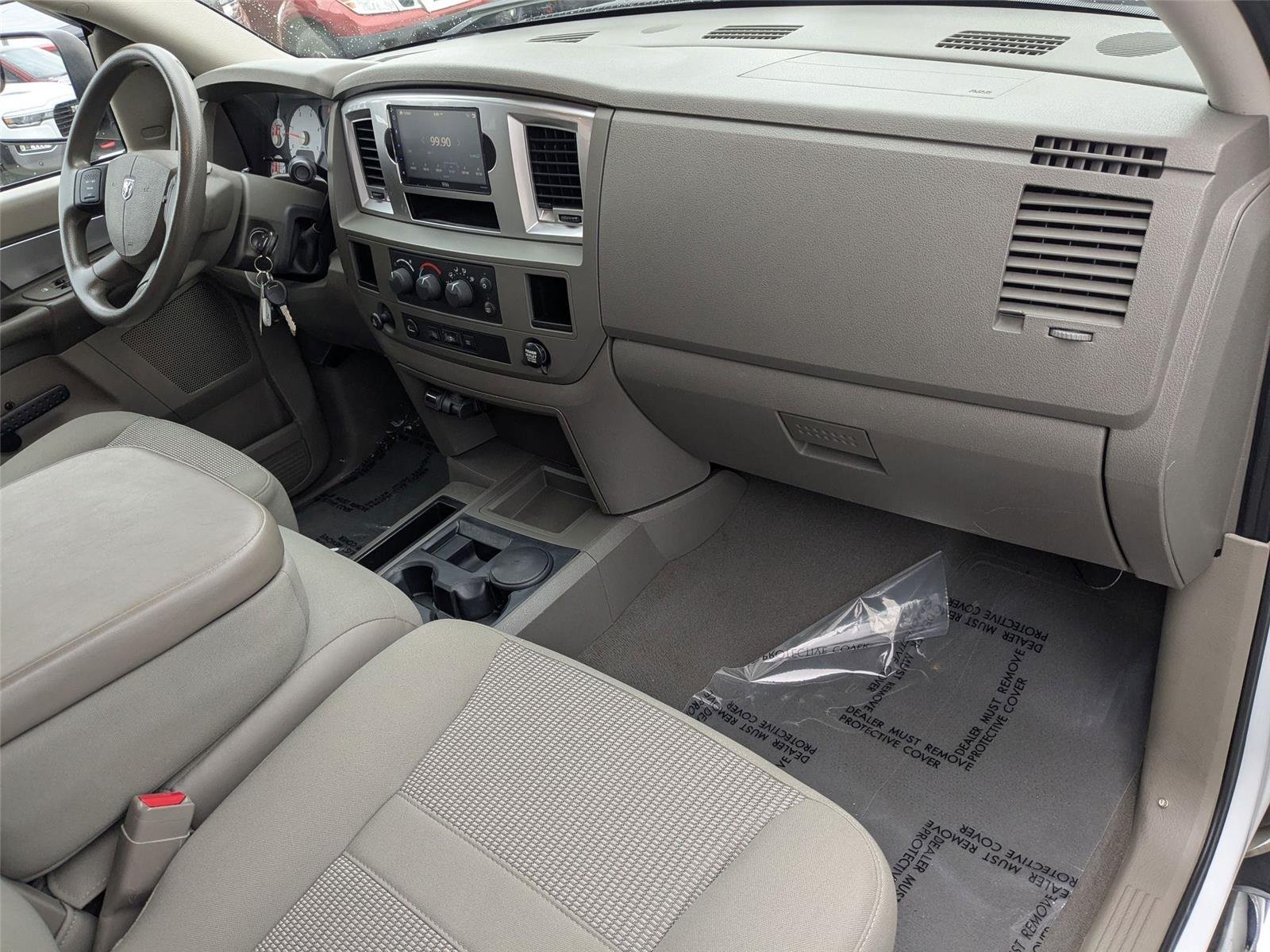 Used 2008 Bright White Dodge SXT image 38