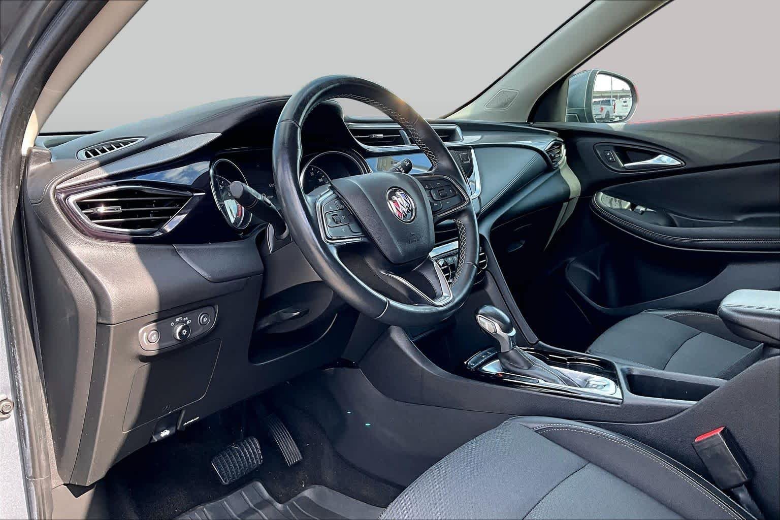 Used 2022 Satin Steel Metallic Buick Select image 18