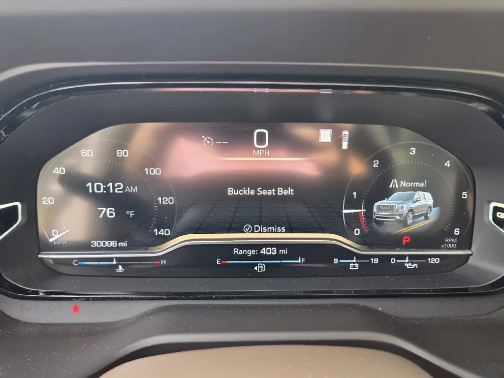 Used 2022 PEARL BEIGE METALLIC GMC Denali image 32