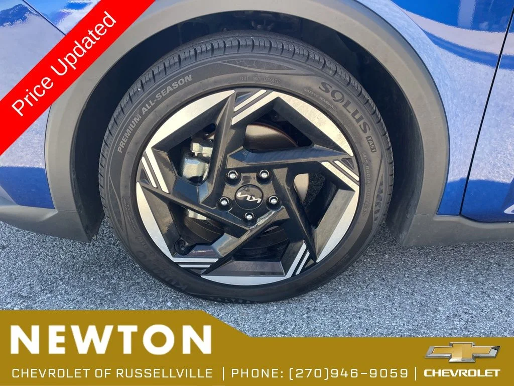 Used 2025 Deep Sea Blue Kia EX image 46