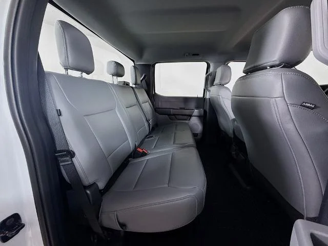 New 2026 Oxford White Ford F-250® XL image 53