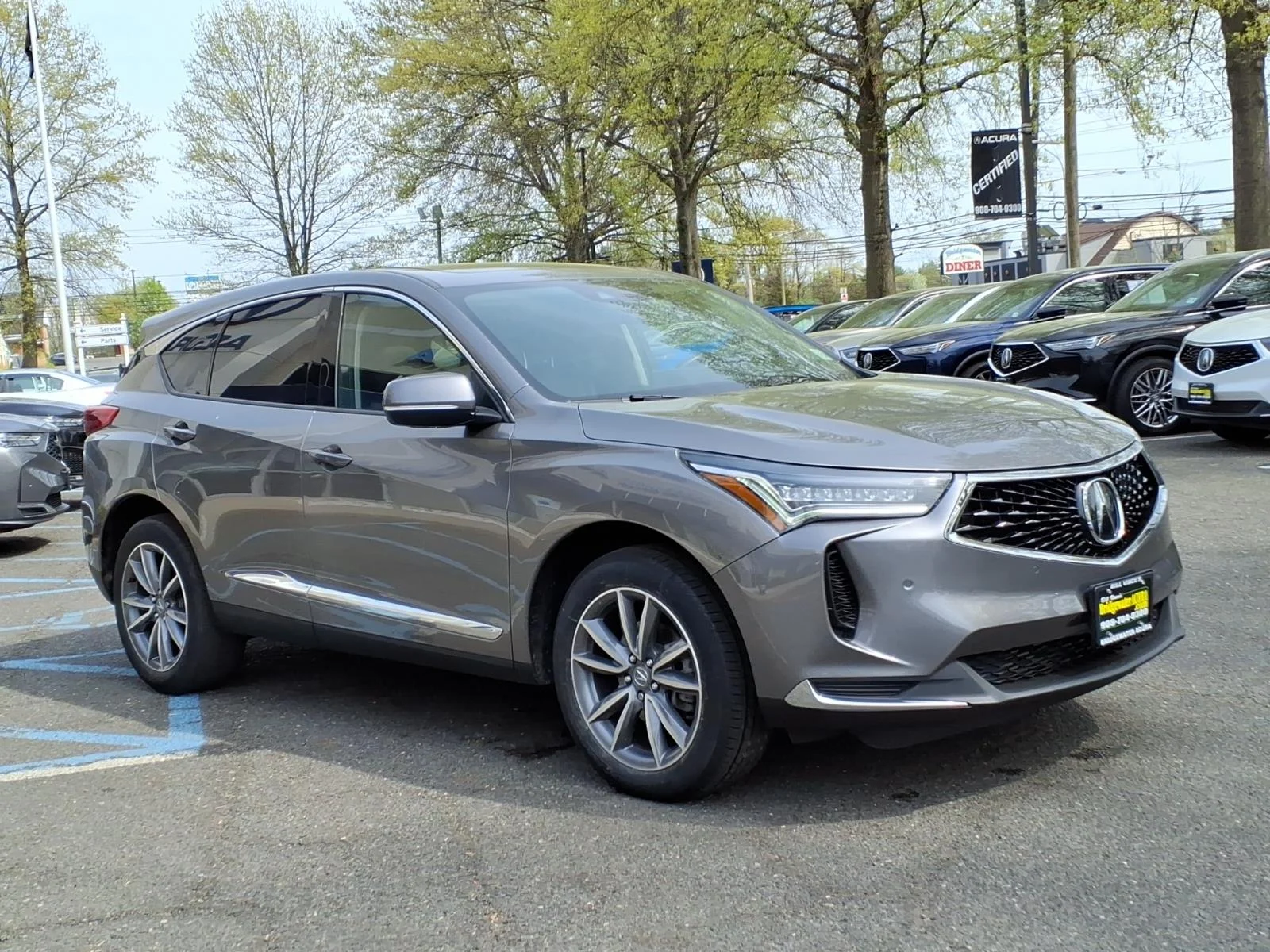 Used 2023 Liquid Carbon Metallic Acura SH-AWD TECH image 3