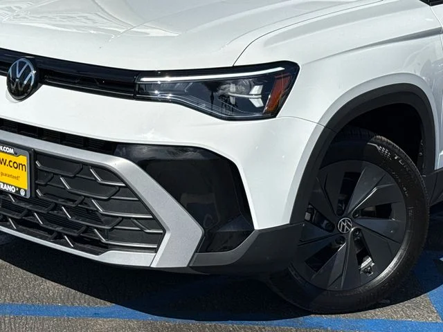 New 2026 Pure White Volkswagen 1.5T S image 8