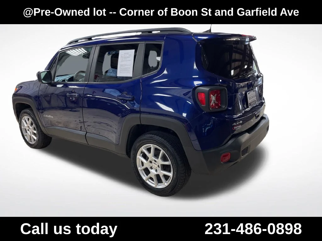 Used 2020 Blue Jeep Latitude image 4