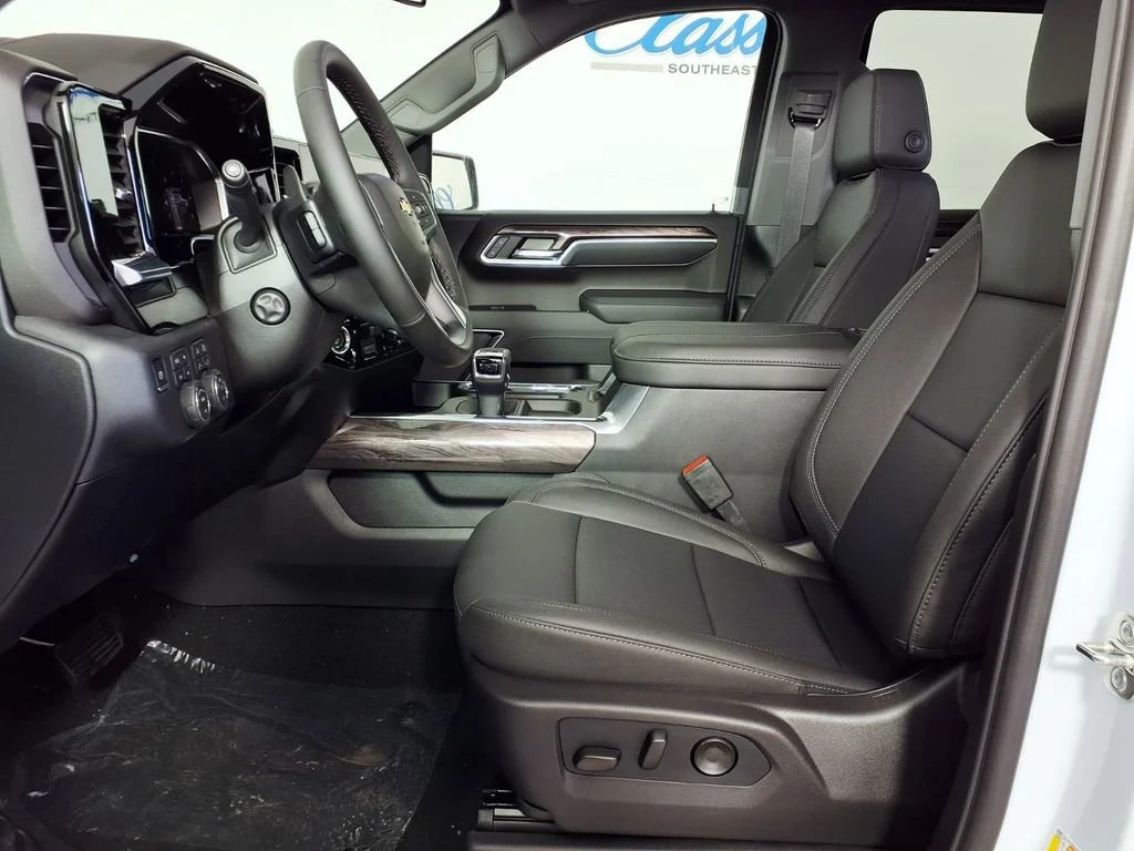 New 2026 Polar White Tricoat Chevrolet LTZ image 8