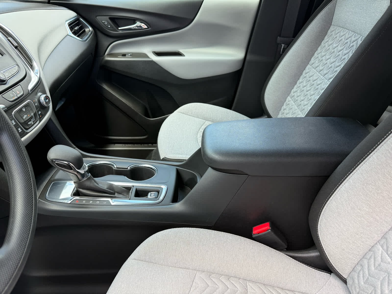 Used 2023 Summit White Chevrolet LT image 21