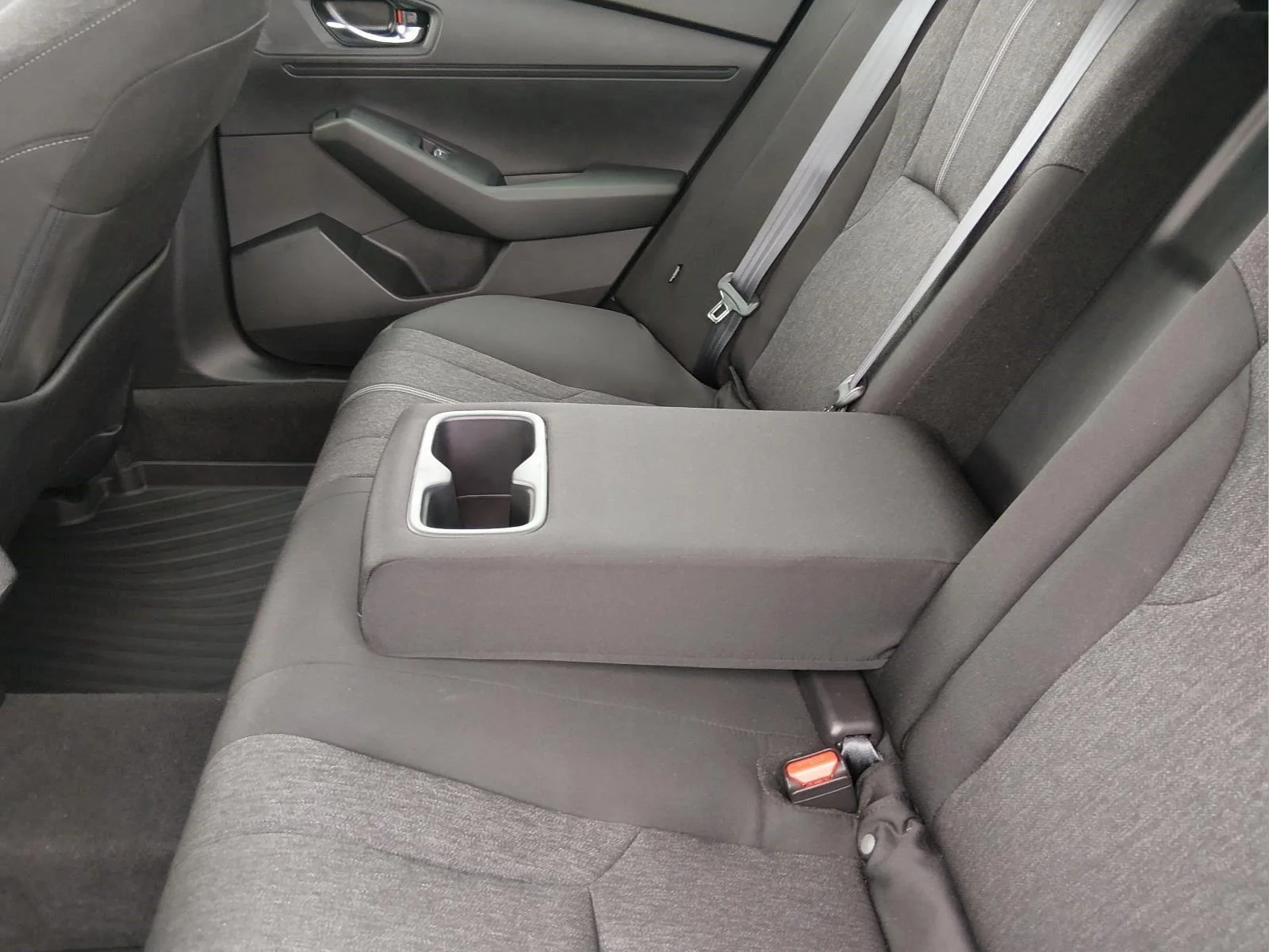 Used 2025 Platinum White Pearl Honda Sport image 20