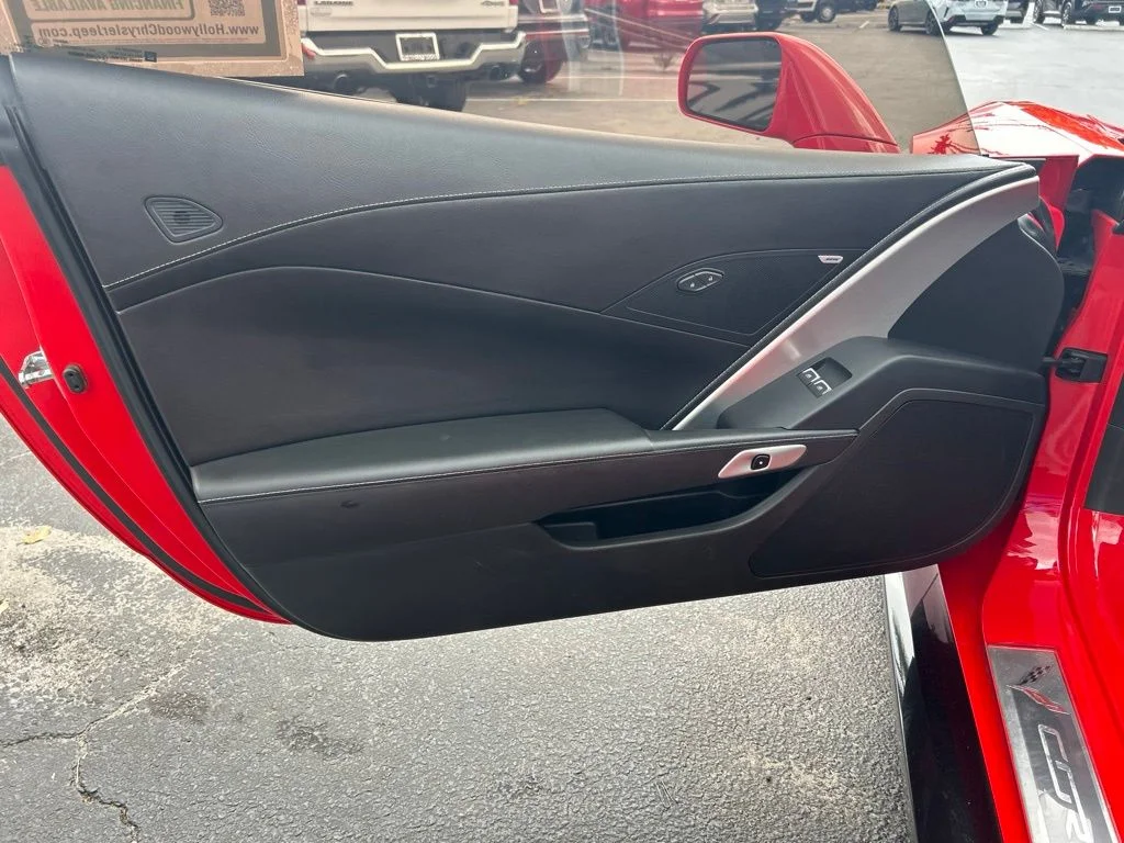 Used 2019 Red Chevrolet Grand Sport image 28