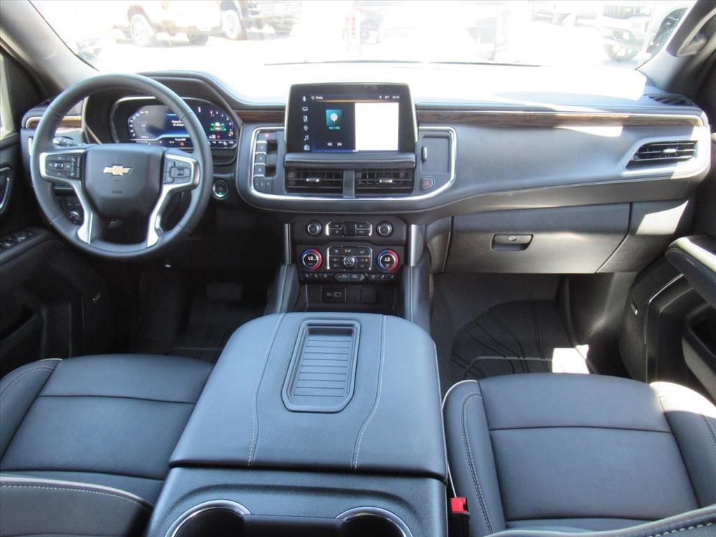 Used 2024 Black Chevrolet Premier image 10