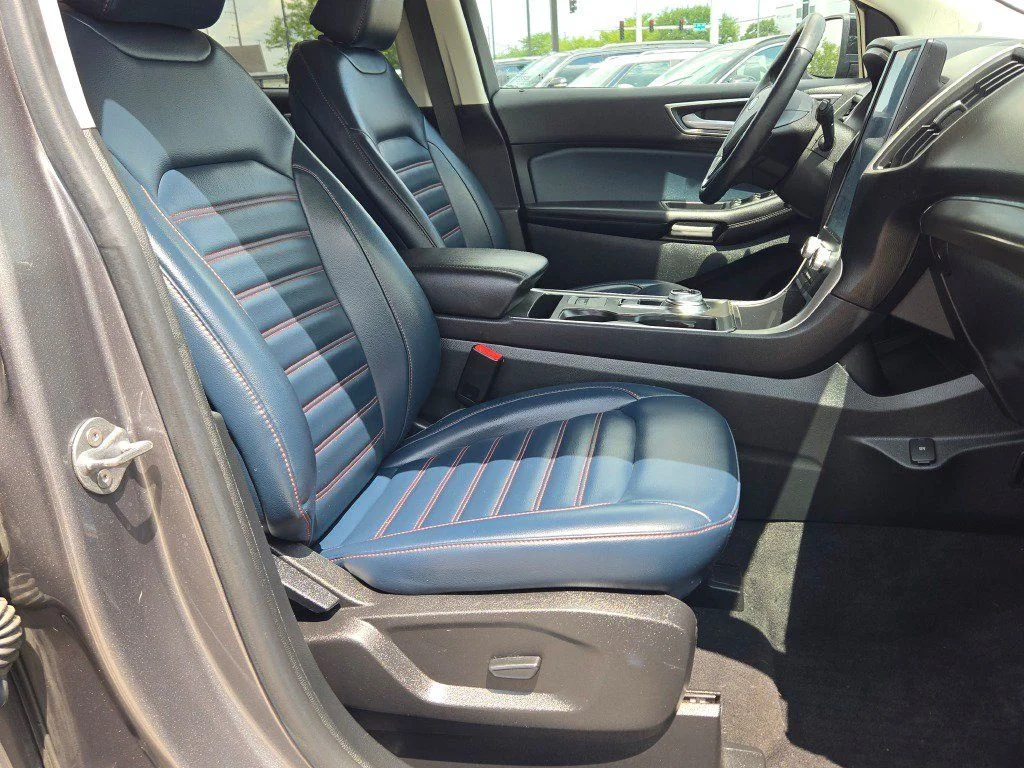 Certified Used 2024 Gray Ford SEL image 6
