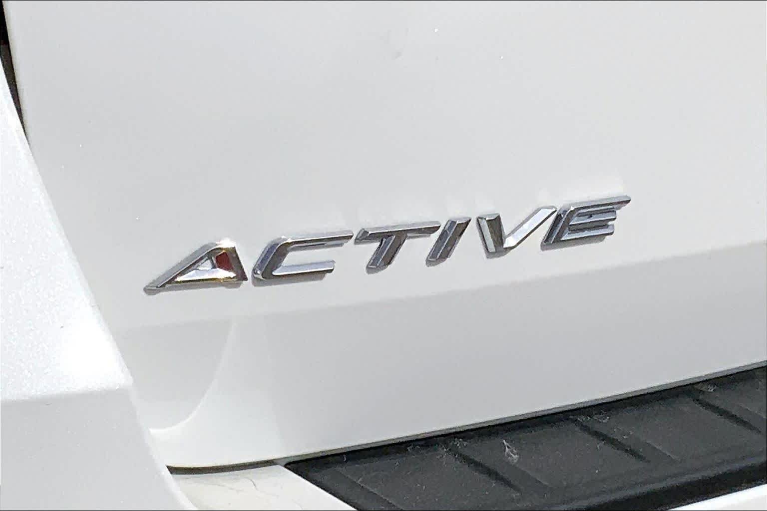 New 2026 Star White Metallic Tri-Coat Ford Active image 14