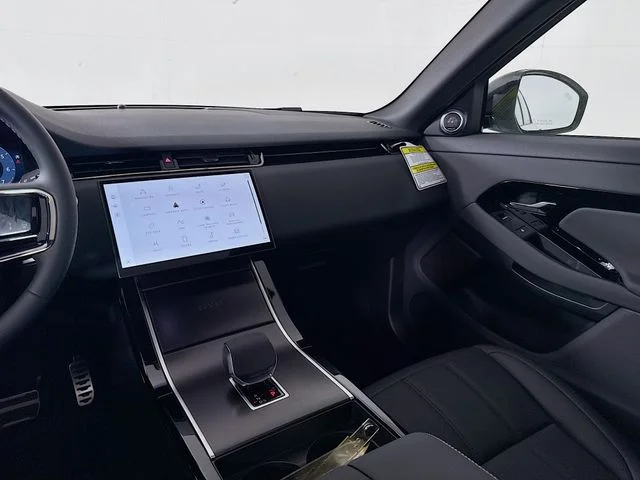 New 2026 Fuji White Land Rover  image 26