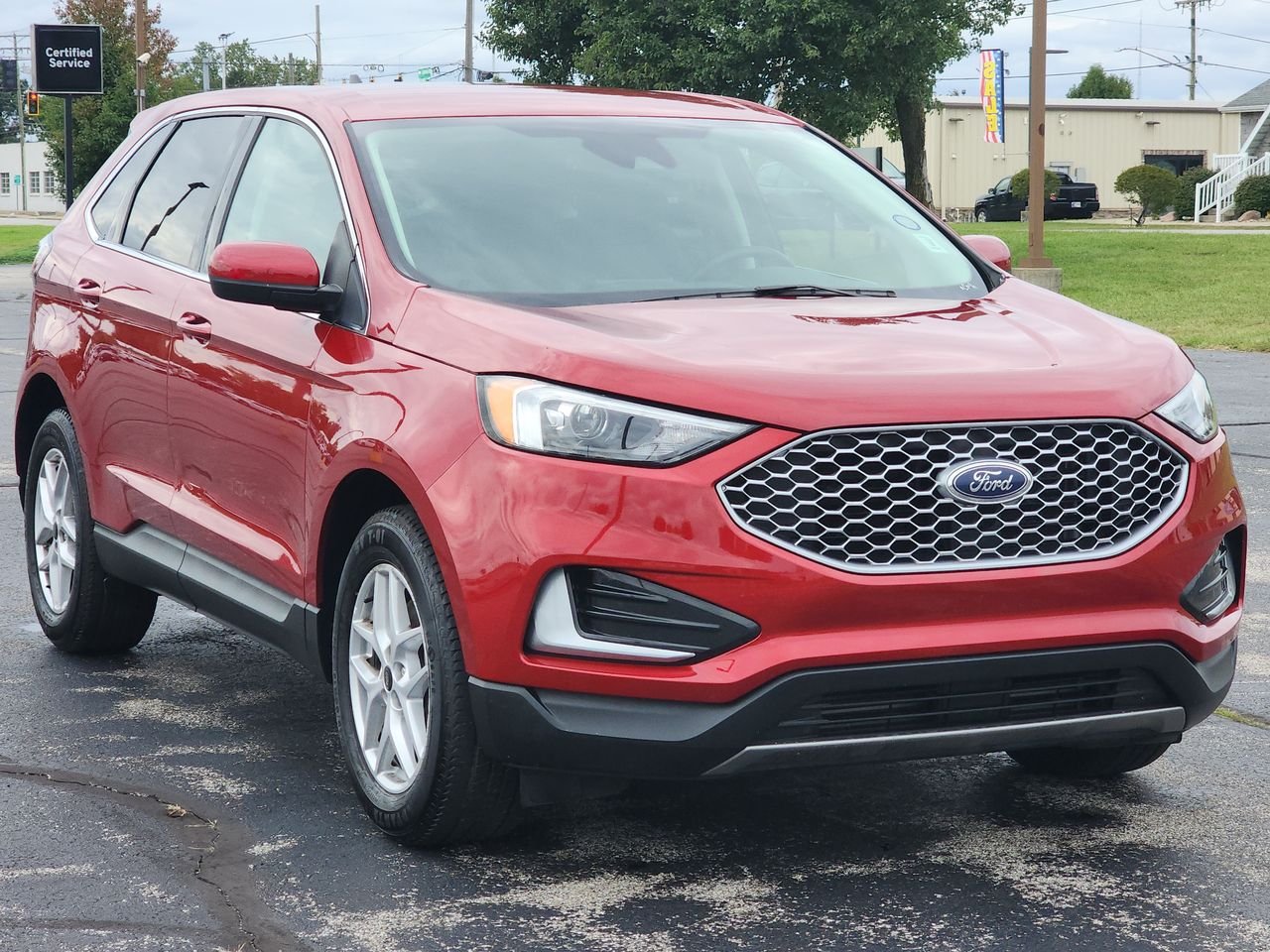2024 Ford Edge