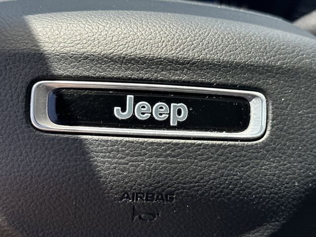 Used 2024 Red Jeep Altitude image 24
