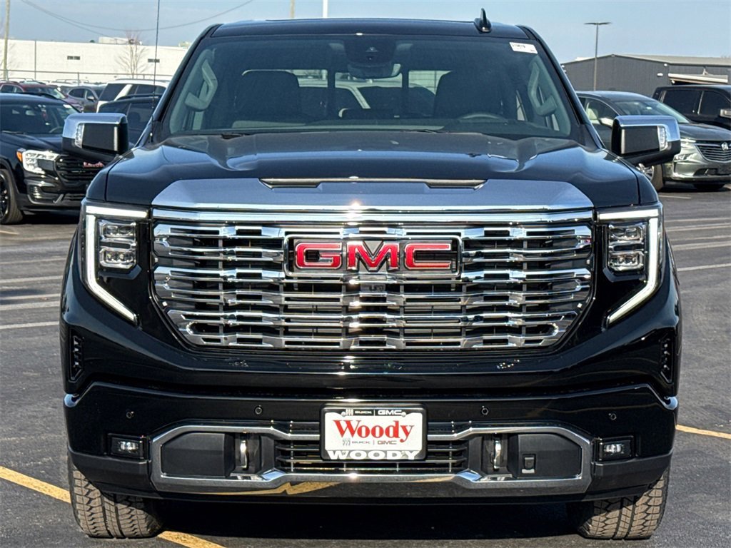 2026 GMC SIERRA - Image 2