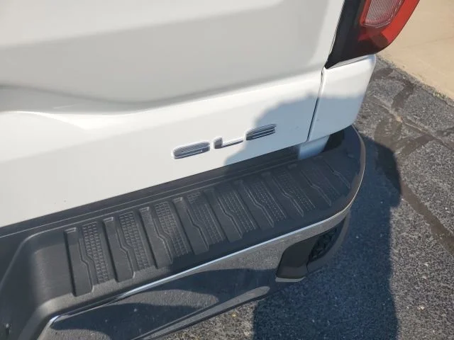 2026 GMC Sierra 1500 SLE - Photo 21