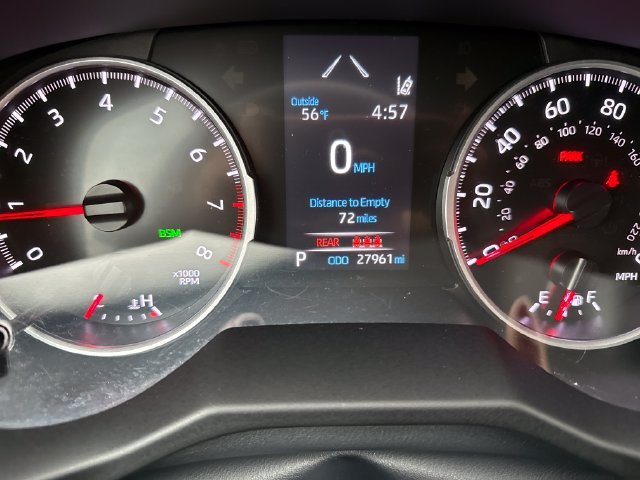Used 2022 Silver Toyota XLE image 19