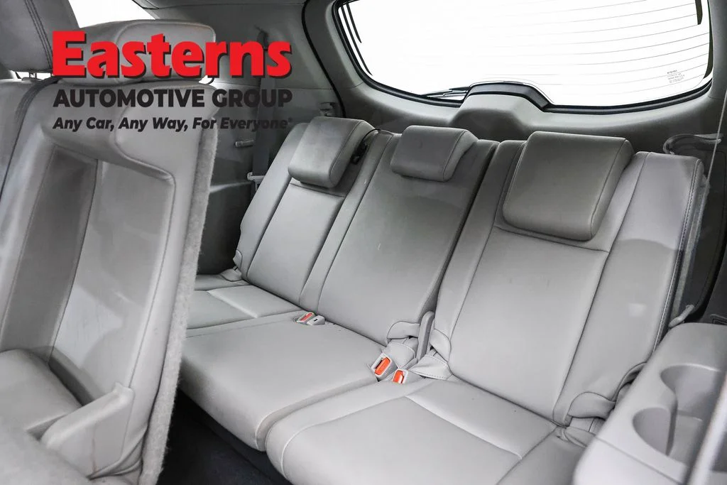 Used 2019 Black Toyota XLE image 28