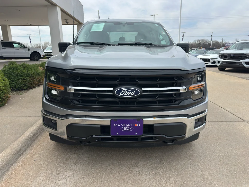 Used 2025 Iconic Silver Metallic Ford XLT image 8
