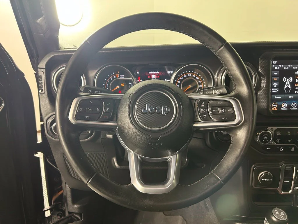 Used 2021 Black Jeep Unlimited Sahara Altitude image 5