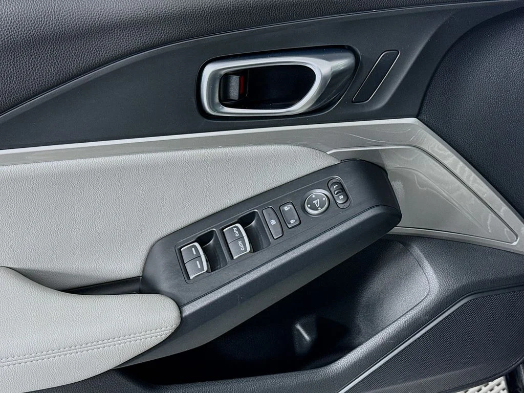 Certified Used 2023 Majestic Black Pearl Acura INTEGRA image 18