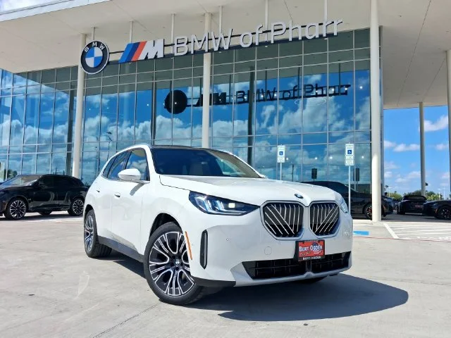 New 2026 Alpine White BMW 30 xDrive image 1