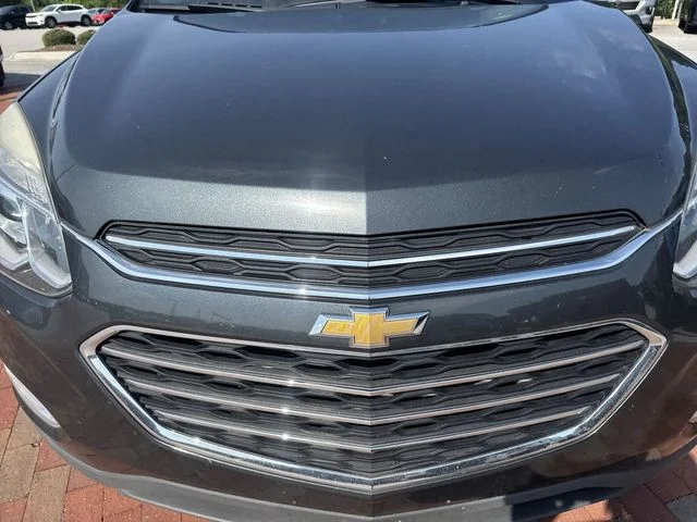 Used 2017 Gray Chevrolet LT image 22