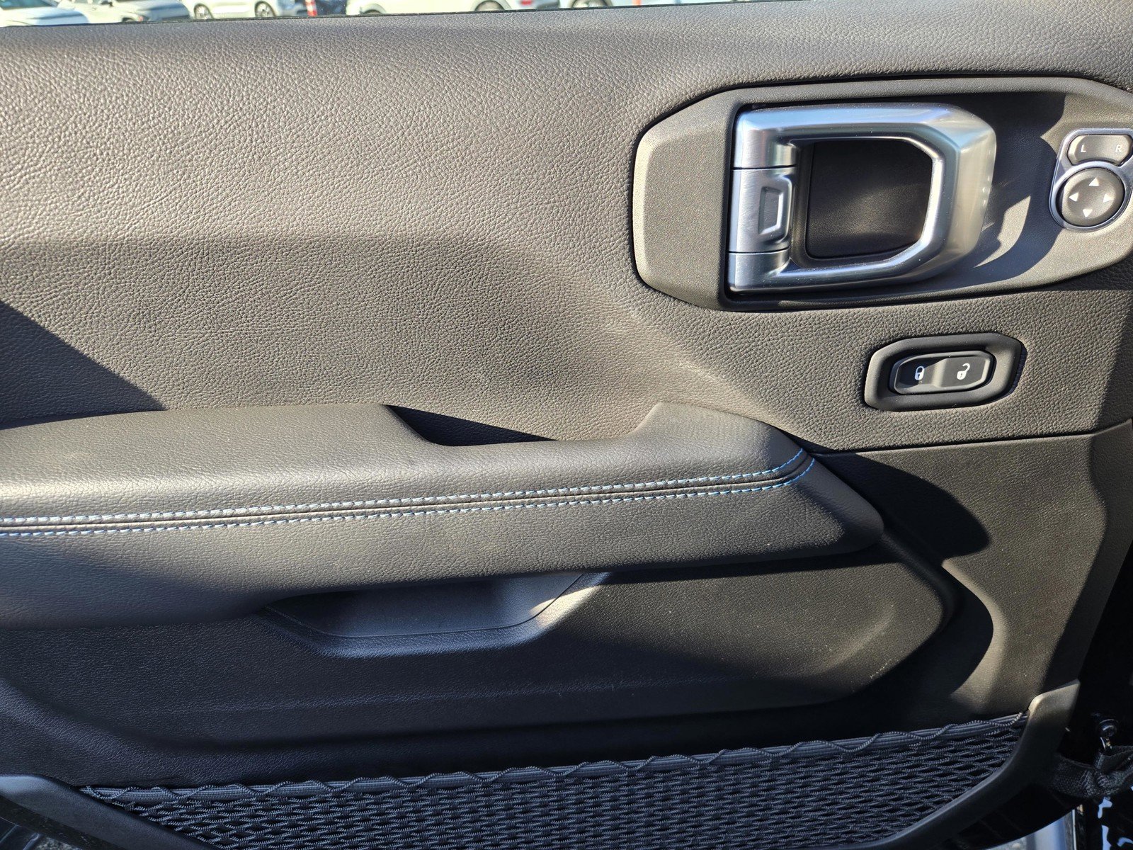Certified Used 2023 Black Clearcoat Jeep Rubicon image 17