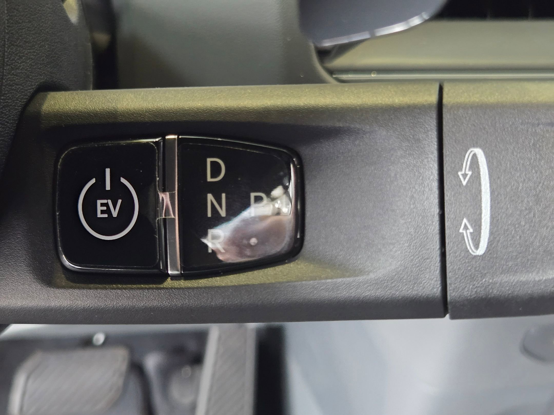 2026 Kia EV9 Light L/R - Photo 19
