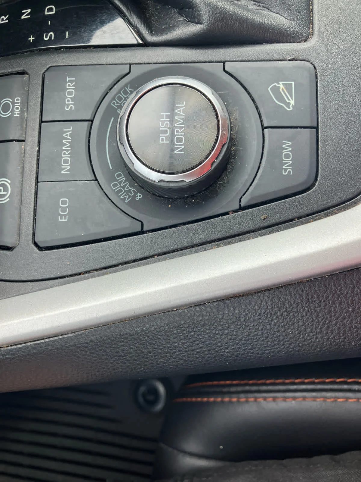 Used 2023 Ruby Flare Pearl Toyota Adventure image 27