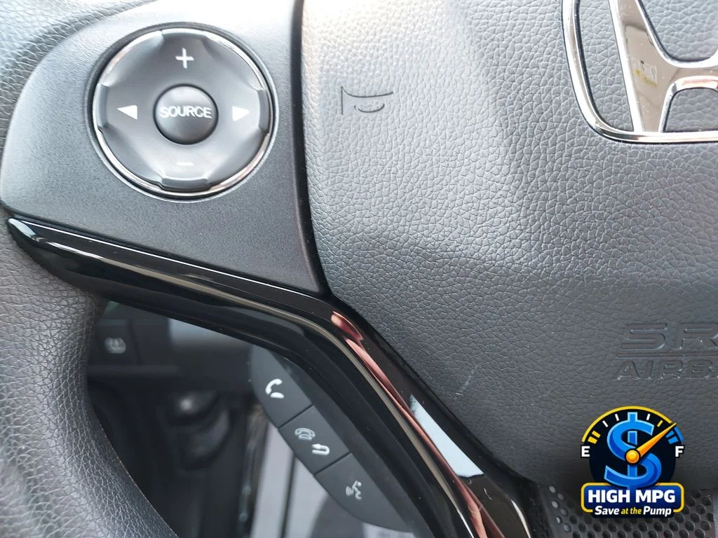 Used 2021 Silver Honda LX image 23
