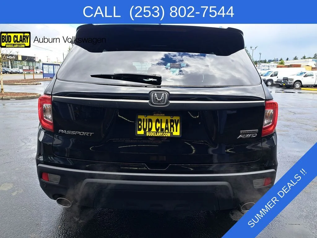 Used 2019 Black Honda Touring image 4