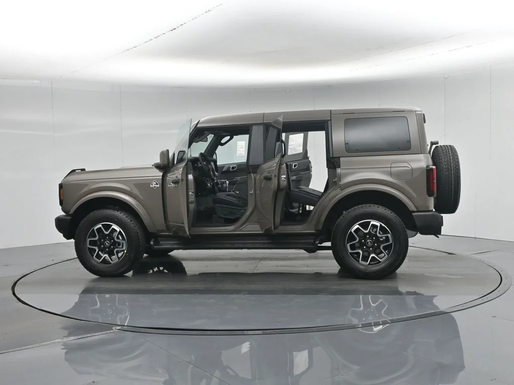 New 2026 Marsh Gray Ford Outer Banks image 35