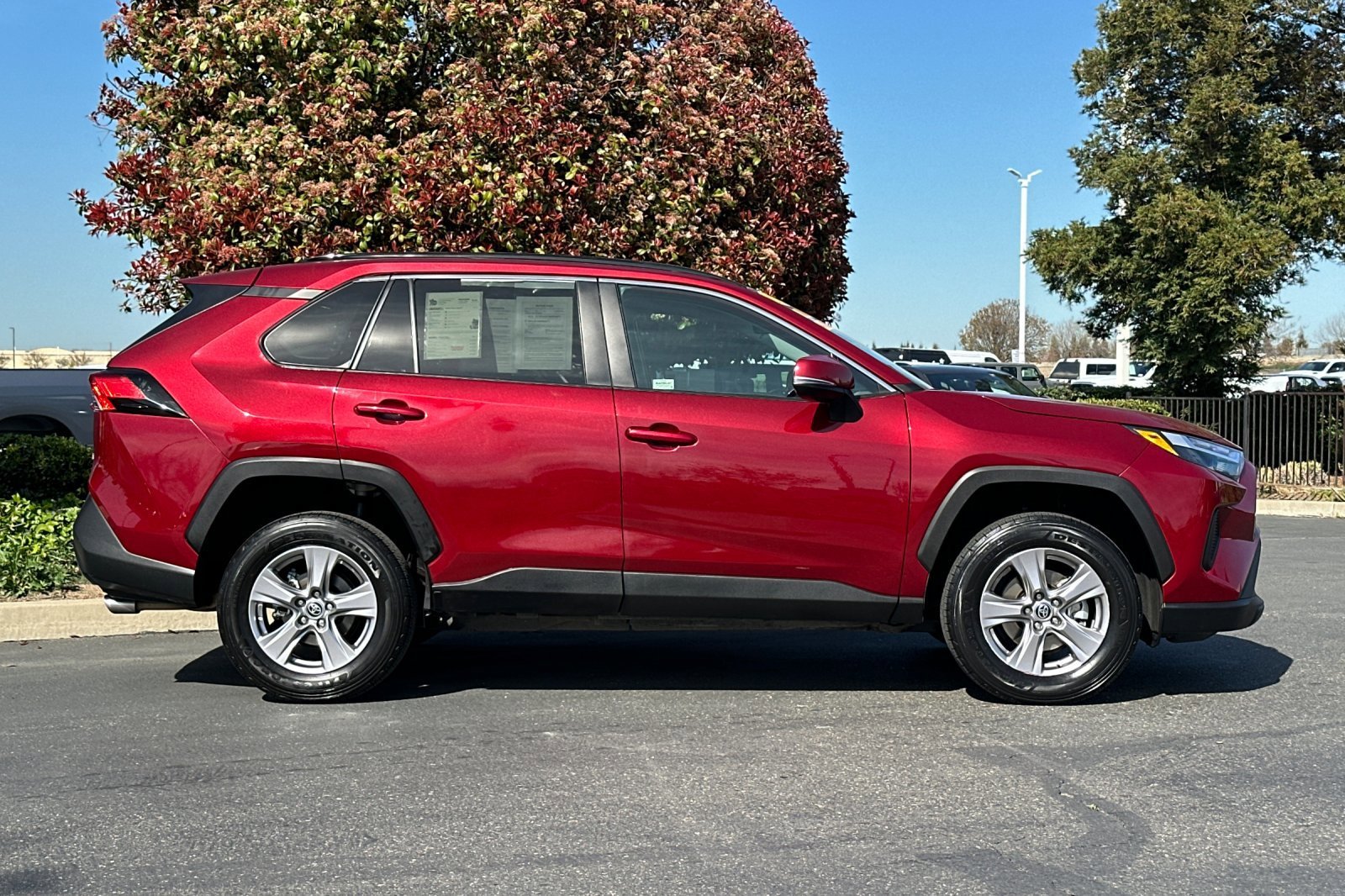 View vehicle photo 3